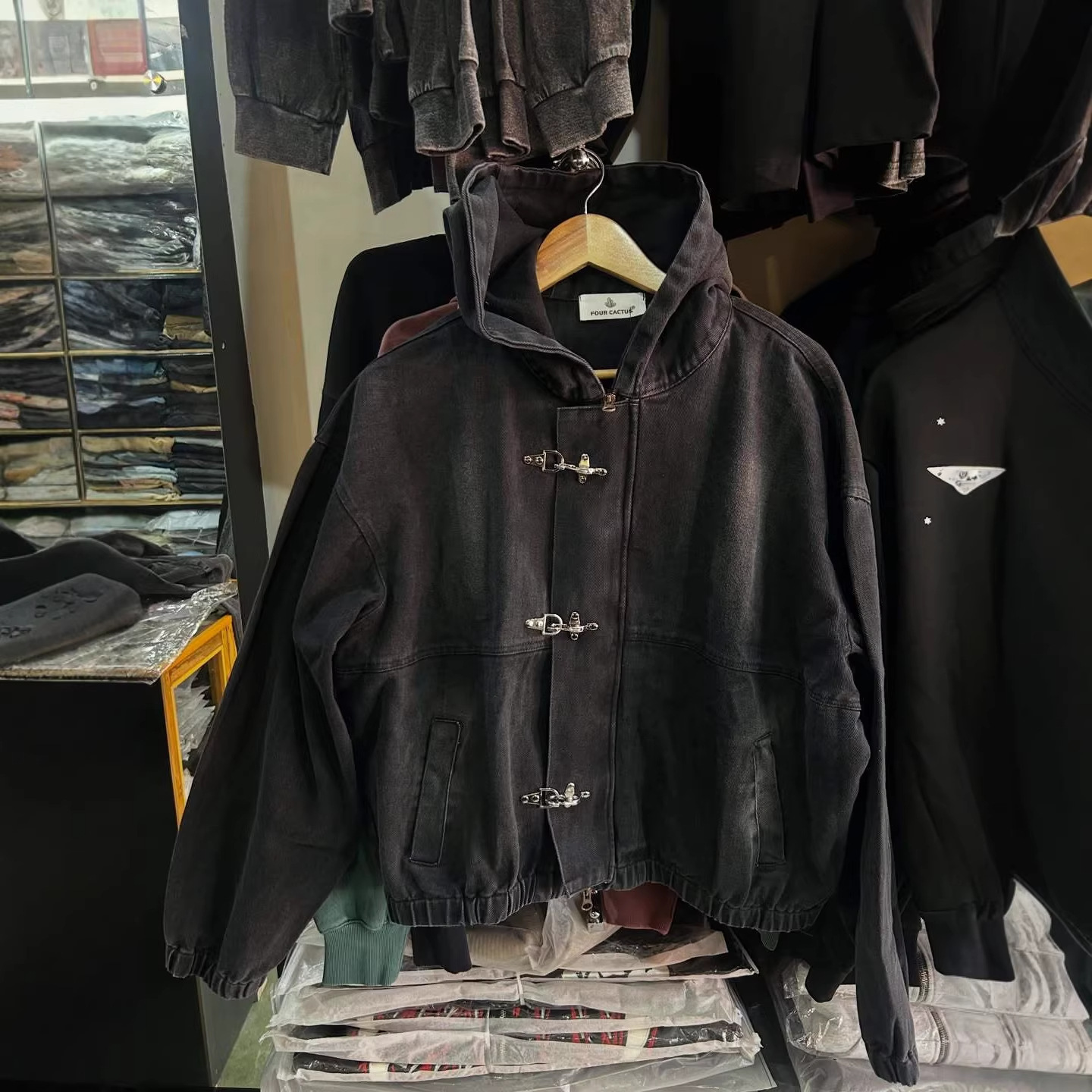 Street Fashion Zip Up Hoodie - New Fashion Jacket Retro American Style