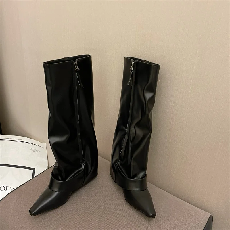 Designer Women Trouser Legs Hi - Street Fashion Rome 2025 评论和价格