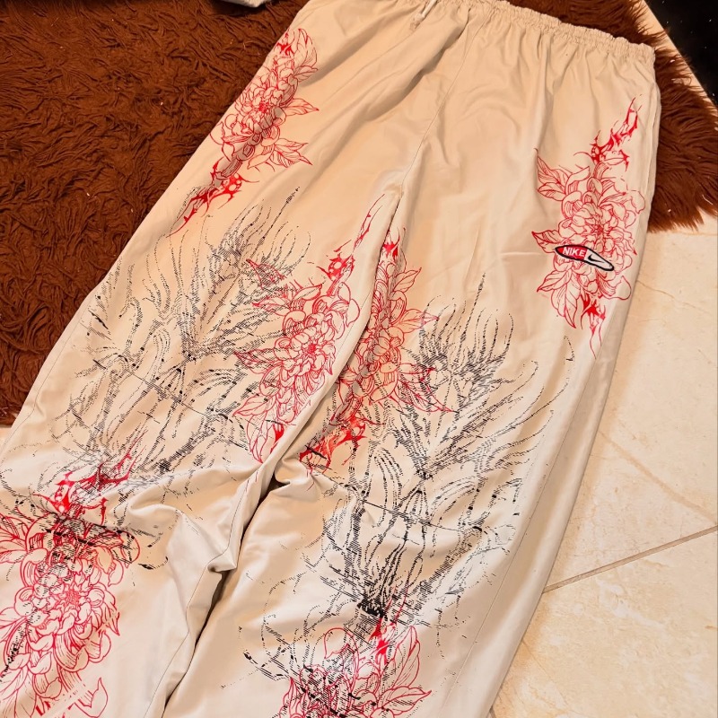 Harajuku Red Spider Lily Print - Street Fashion In Japanese 评论和价格