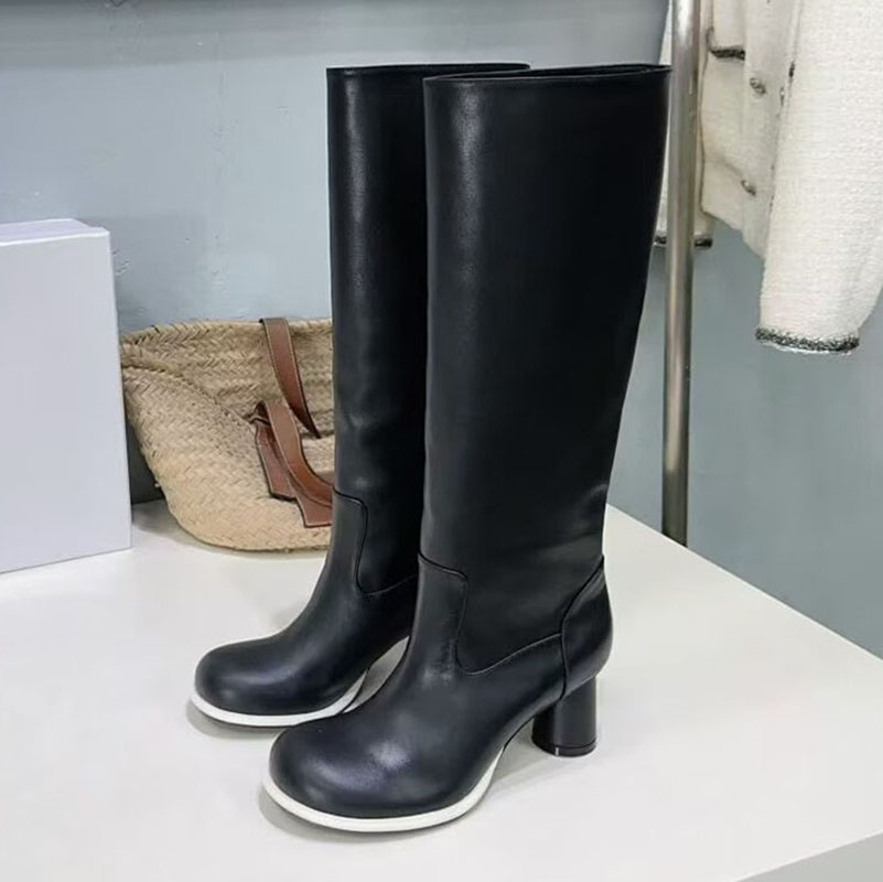 Genuine Leather Stretch Boots  - Street Fashion Rome 2025 评论和价格