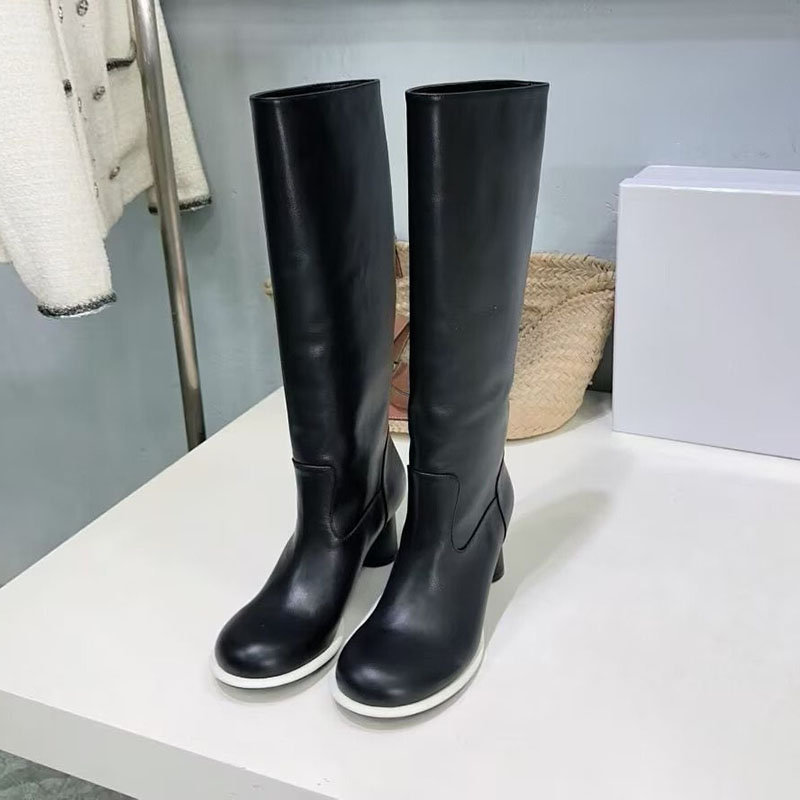 Genuine Leather Stretch Boots  - Street Fashion Rome 2025 评论和价格